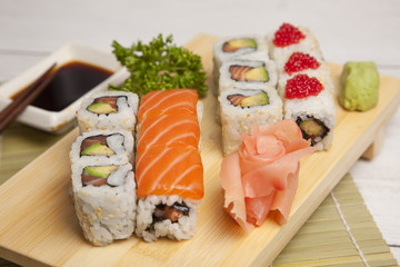 cuisine japonais grillage beignet sushi sashimi