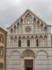 Fototapeta na wymiar Church Santa Caterina in Pisa