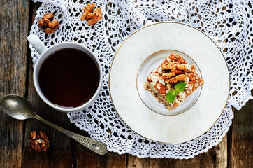 oatmeal cake with dates and walnuts