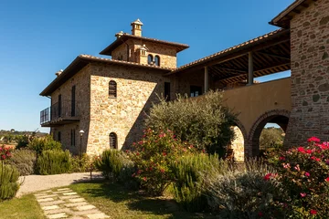 Fotobehang tuscan villa © martinhlavacek79