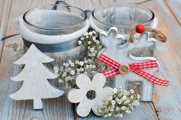 Foto auf Leinwand Mooie grijs met witte kerstdecoratie © trinetuzun