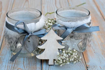 Foto auf Leinwand Mooie grijs met witte kerstdecoratie © trinetuzun