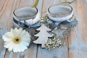 Foto op Aluminium Mooie grijs met witte kerstdecoratie © trinetuzun