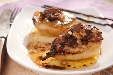 Roasted pears in honey