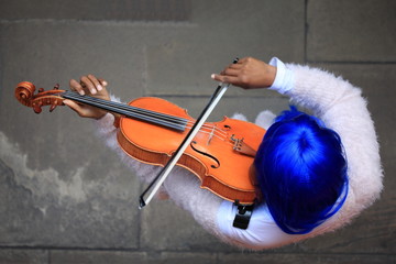 Violin player