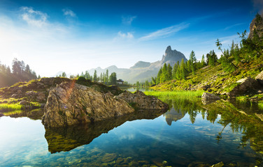 The beautiful  Lago Di Federa See  early in the morning - obrazy, fototapety, plakaty