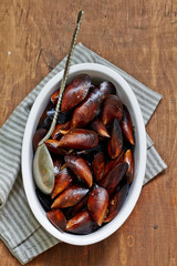 Fresh raw mussels