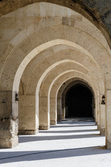 Fototapeta na wymiar arches and columns in Sultanhani caravansary on Silk Road,