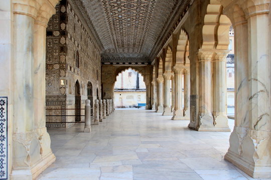 Arched Pillar Passageway