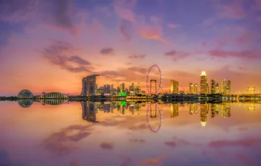 Papier Peint photo autocollant Ville sur leau Singapore Skyline at sunset