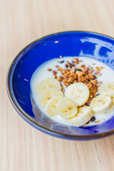 Yogurt banana