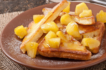 French toast with caramelized apples for breakfast