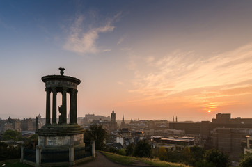 Tramonto su Edimburgo