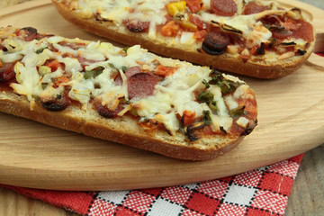 baguette pizza