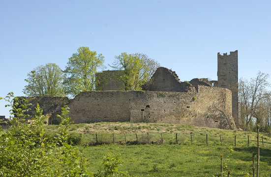 Chateau XIIIe de Thil, 21, cote d'or