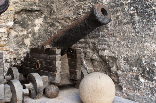 Medieval cannon