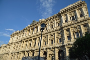 Palazzo di giustizia