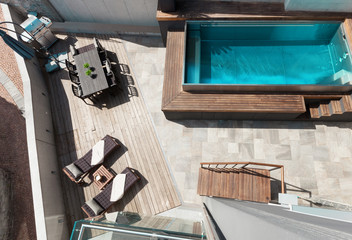 house, swimming pool view
