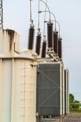 Transformer station and the high voltage electric pole