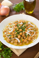 Zuppa di ceci e cipolle