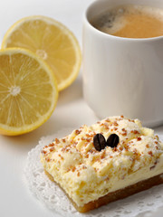 Kuchen mit Limoncello