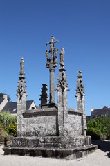 Fototapeta na wymiar Calvaire - Notre Dame d'Izel-vor.