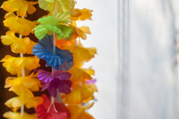 ghirlanda di fiori appesa