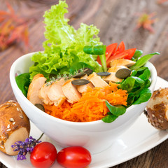 Knackiger Herbstsalat