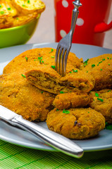 Crispy breaded mushroom schnitzel
