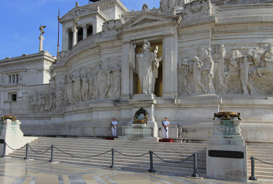 M&eacute;morial du Soldat inconnu dans le Vittoriano &agrave; Rome - Italie