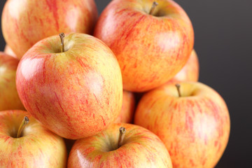 Fototapeta na wymiar Fresh organic apples