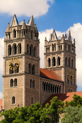 Fototapeta premium römisch-katholische Kirche St. Maximilian in München,