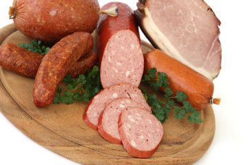 Fleisch und Wurst geschnitten