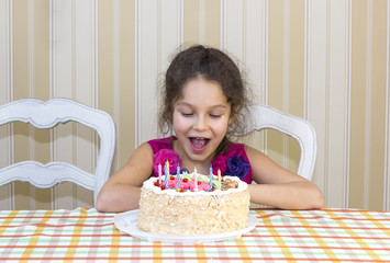 kids have fun eating birthday cake