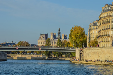 Notre Dame at the Siene river . Paris, France - 72472439