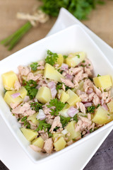 salade de pommes de terre & miettes de thon 1