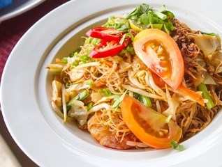 Stir-fry rice noodles