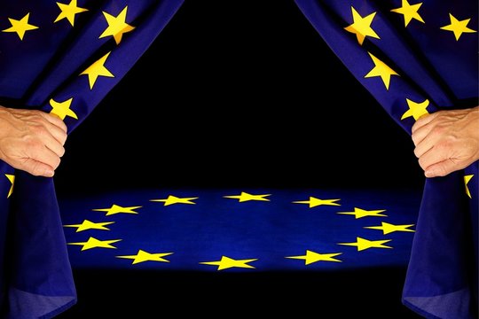 Zirkus EU, Vorhang auf für EU Vorstellung, Manage