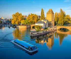 Ponts Couverts à Strasbourg au coucher de soleil - obrazy, fototapety, plakaty