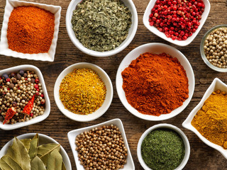 various kinds of spices