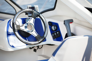 motorboat steering wheel