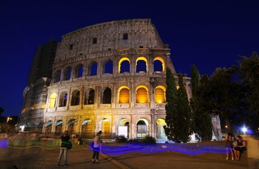 Fototapeta premium View of Coloseo in Rome, Italy