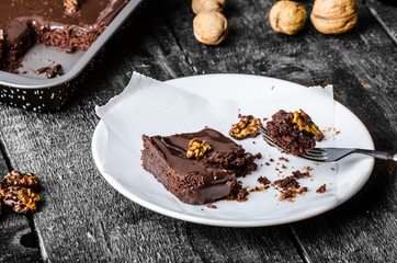 Chocolate cake with roasted nuts