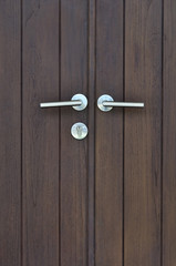 door handle on the brown door