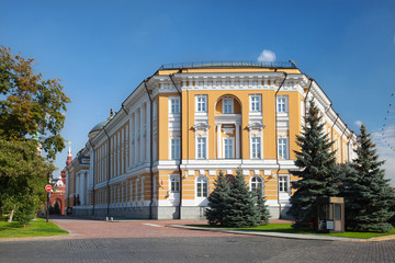 Fototapeta na wymiar The view of Kremlin Senate from Senate square in Moscow Kremlin.
