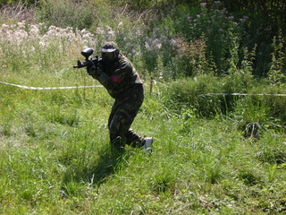Mecz w paintball'a © emotions_studio