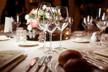 Empty glasses in restaurant