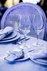 Empty glasses in restaurant