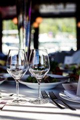Empty glasses in restaurant