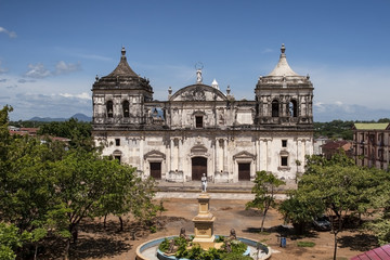 Fototapeta na wymiar Cathedral of Leon, Nicaragua